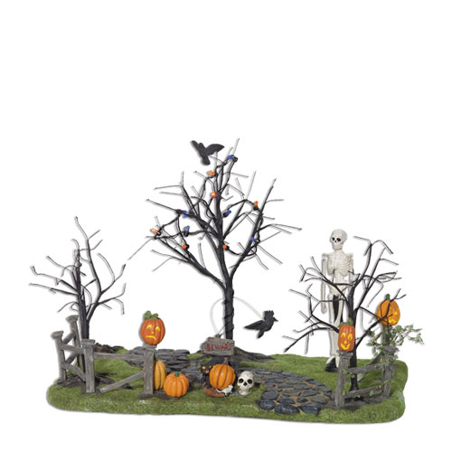 Creepy Lighted Front Yard