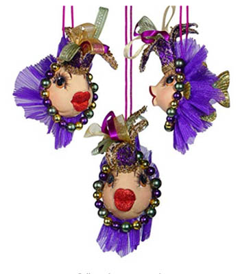 Bride & Groom Kissing Fish